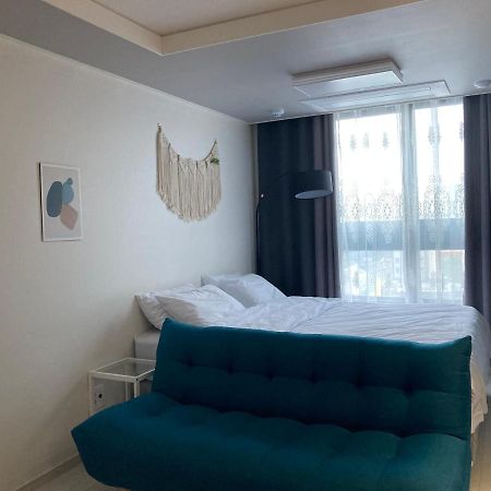 Moon Stay Star Bnb Daegu Bagian luar foto