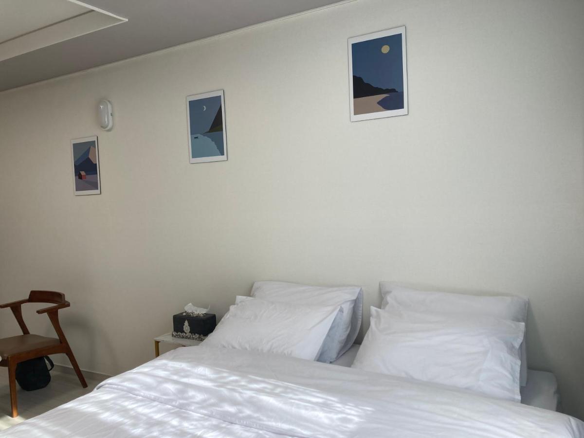 Moon Stay Star Bnb Daegu Bagian luar foto